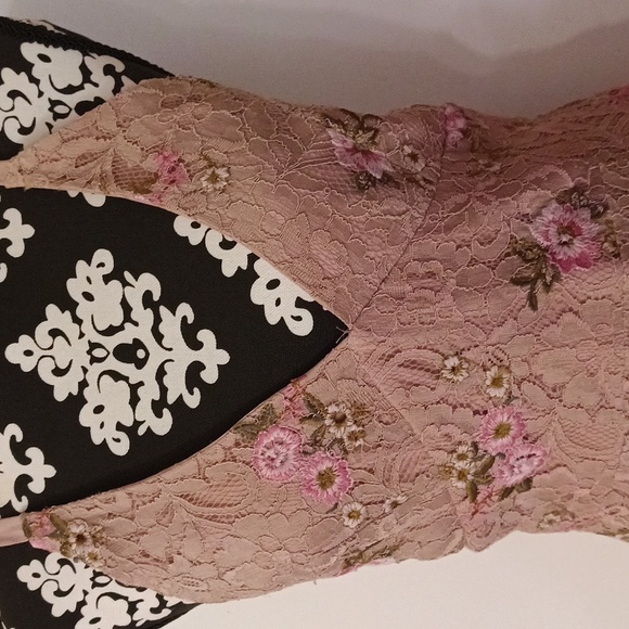 Sexy Lace floral pink backless dress - Picture 10 of 15